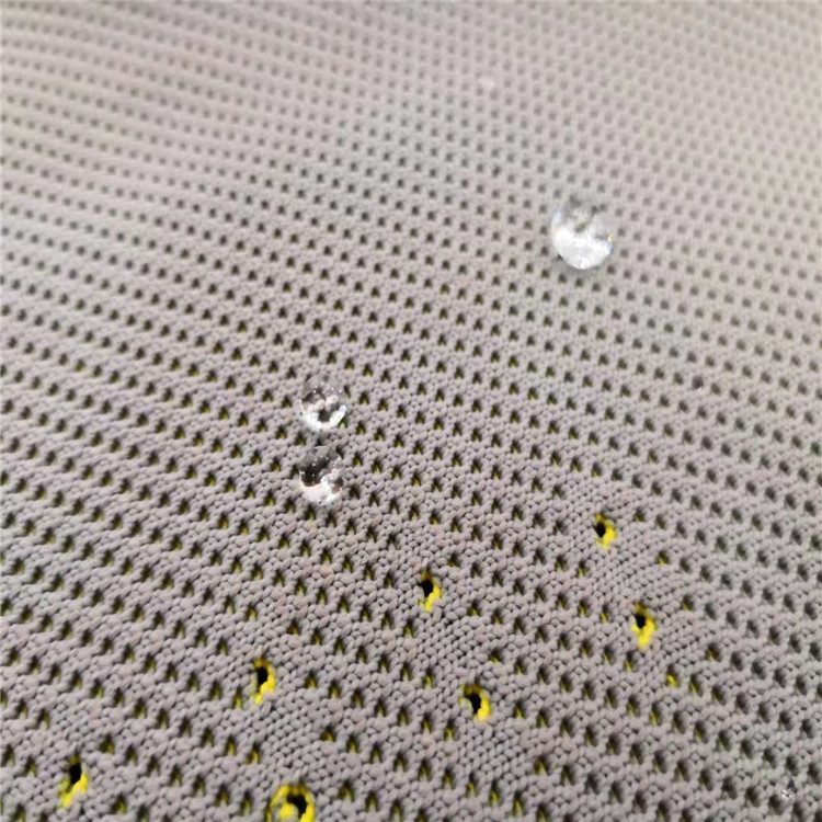 飛織鞋材防水開發(fā)問(wèn)題實(shí)例剖析